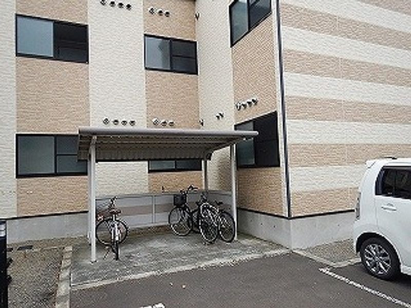 レオパレスレインボー 共用部分