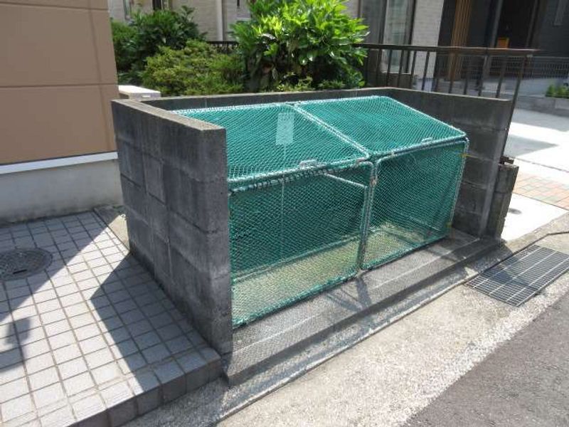 レオパレス梅山ヒルズ 共用部分