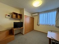 レオパレスＬａｐｉｎ 居間