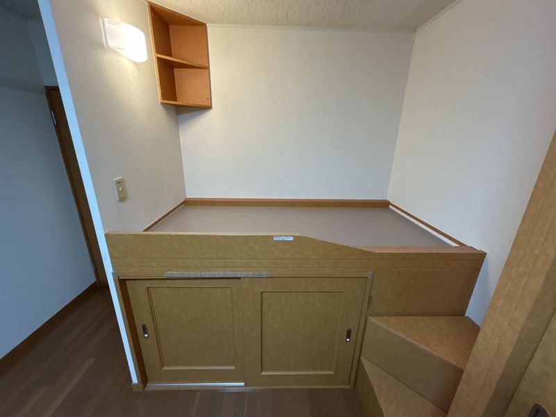 レオパレスアクエリアス その他