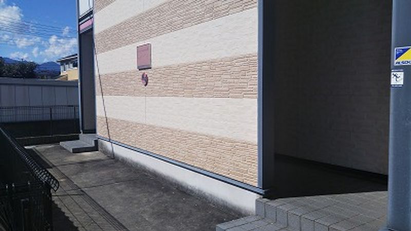 レオパレス三園平 共用部分