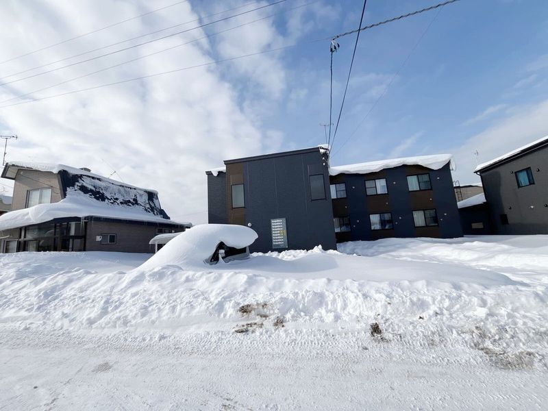 leopalace Lively III 停车场