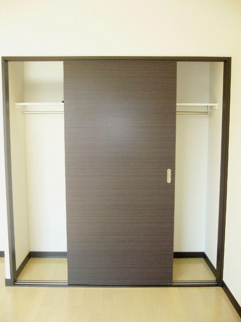 レオネクスト六軒屋 収納