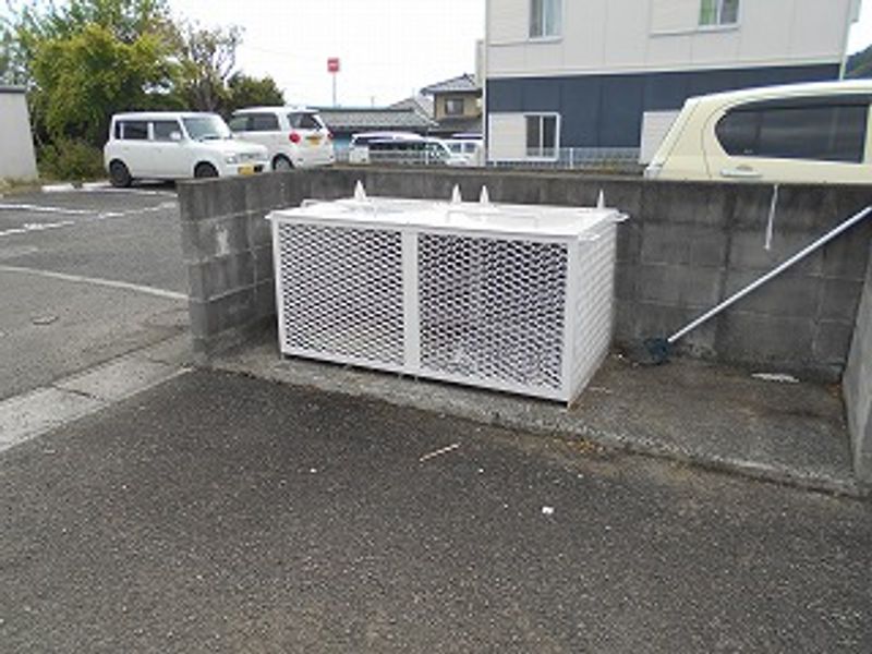 レオパレス泉壱番館 共用部分