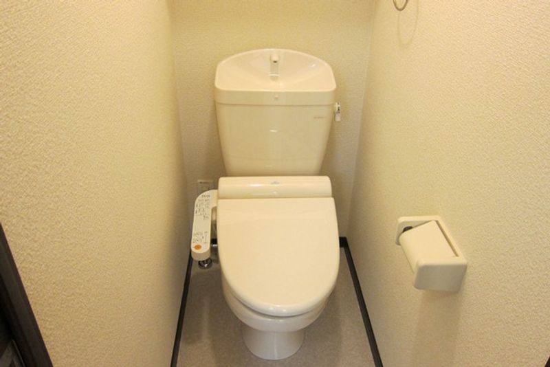 レオネクストエスポワールＴ　Ⅳ トイレ