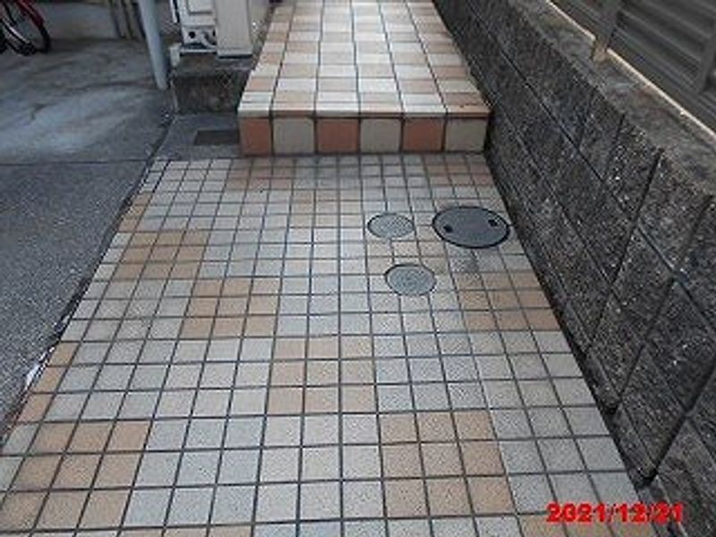 レオパレスいろは エントランス