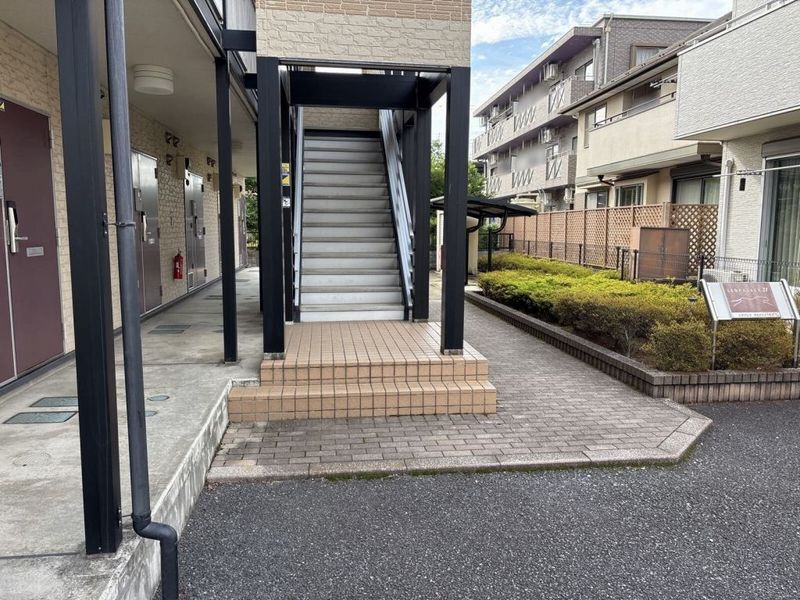 レオパレスＭ＆Ａフォースイ エントランス