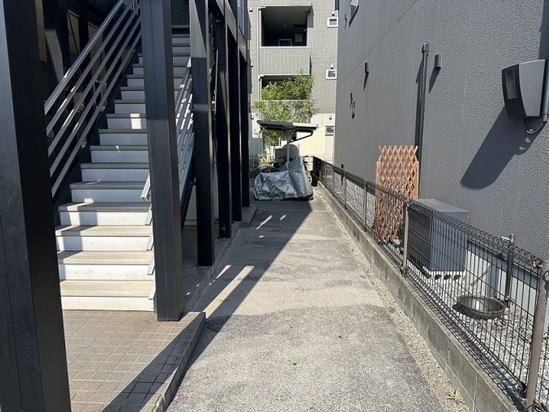レオパレスオキ 庭