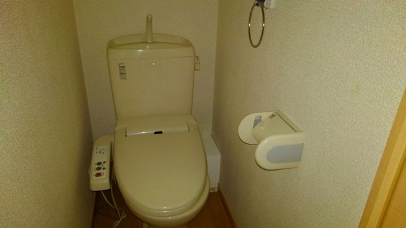 leopalace Renbo Toilet