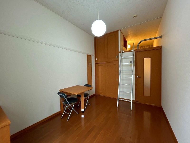 leopalace Sunrise Living room