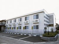 レオパレスアップル 駐車場