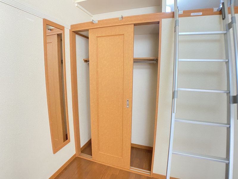 レオパレスＹＡＮＯＨＩＲＡ 収納