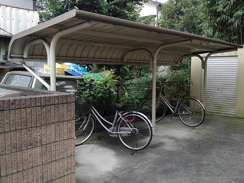 レオパレスインターセクション 共用部分