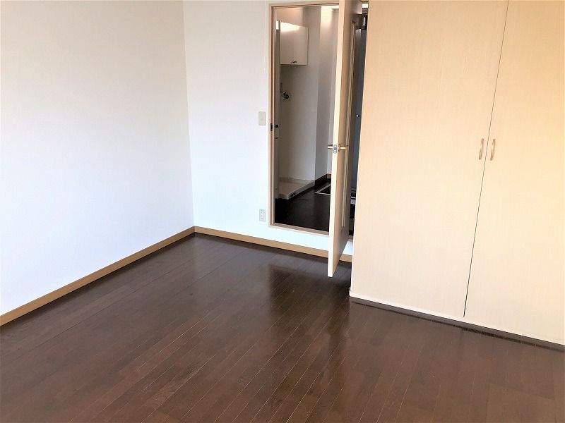 レオパレスヤマト 居間