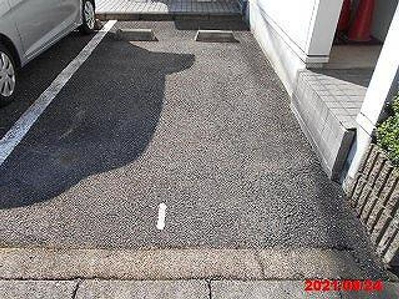 レオパレスＩＴＯ 駐車場