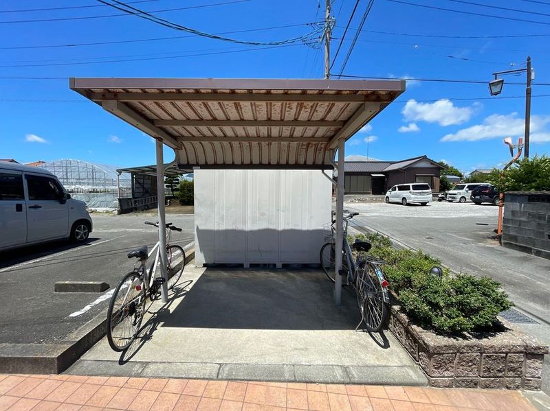 レオパレスセレッソ静波 共用部分