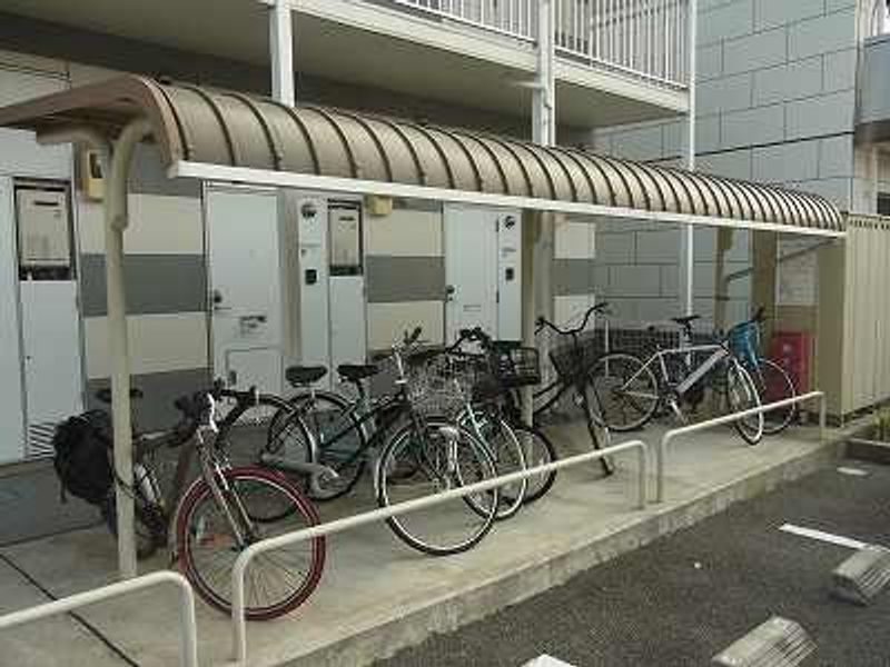 レオパレスクレスト 共用部分