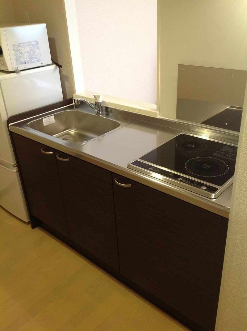 LEONEXT Braunes Heim III Nhà bếp