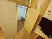 レオパレス八剱 収納