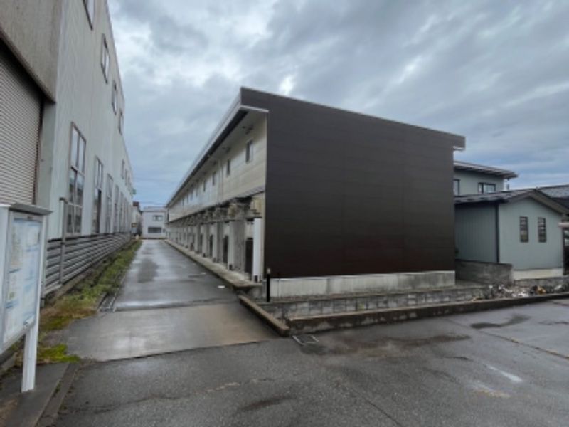 レオパレスメゾン北金沢 共用部分