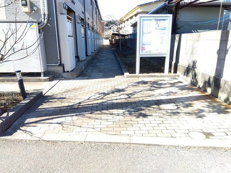 レオパレス小見川 エントランス