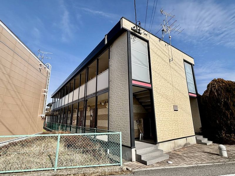 レオパレスダイナスティ 外観