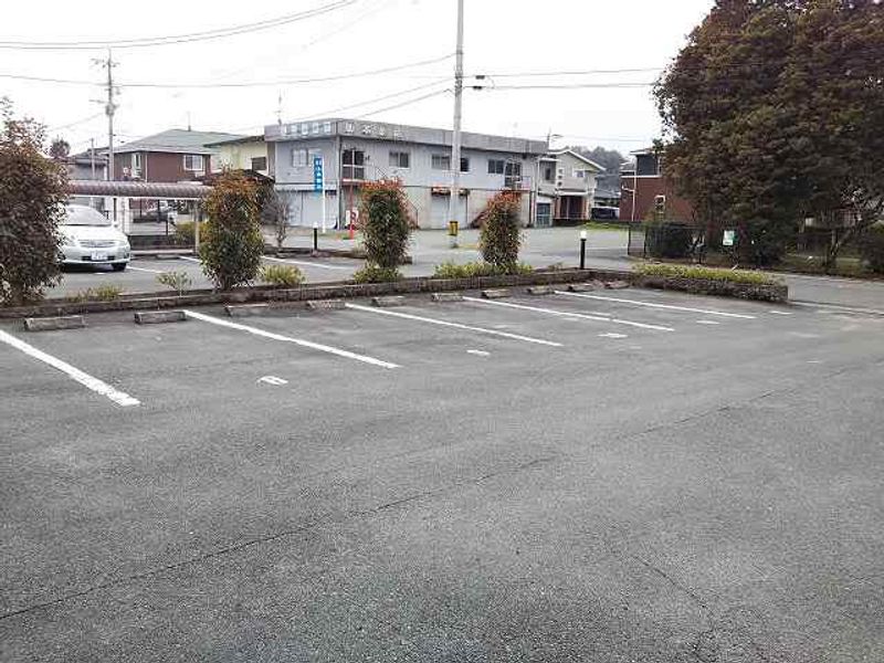レオパレスＭｙやまがⅡ 駐車場