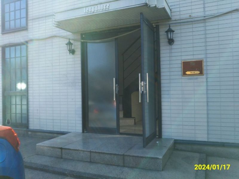レオパレス池上台 エントランス