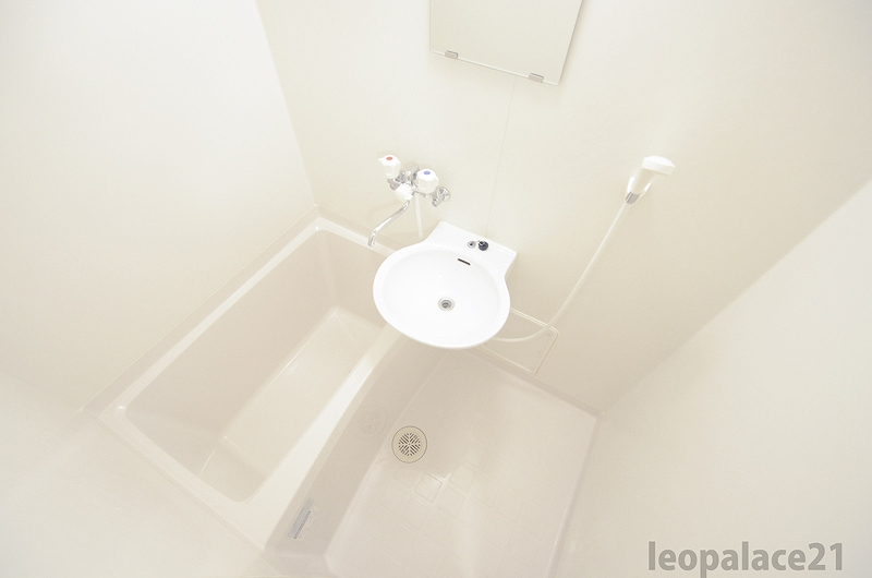 レオパレスＧｒｅｅｎｗｏｏｄⅢ 風呂