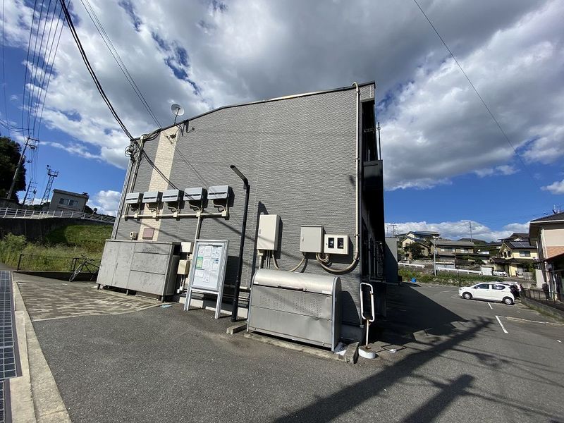 レオパレスシャルマンⅡ 庭