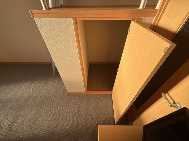 leopalace Thankful Court Storage