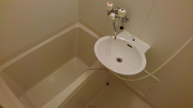 レオパレスパンプキンハウス 風呂