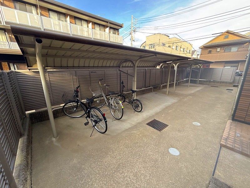 レオパレス和 共用部分