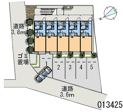 13425 Monthly parking lot