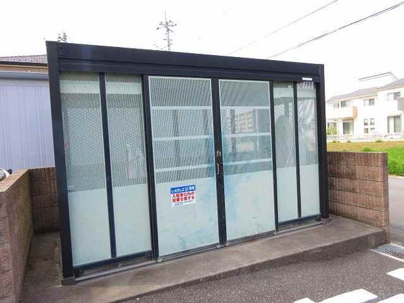 レオパレスさつき 共用部分