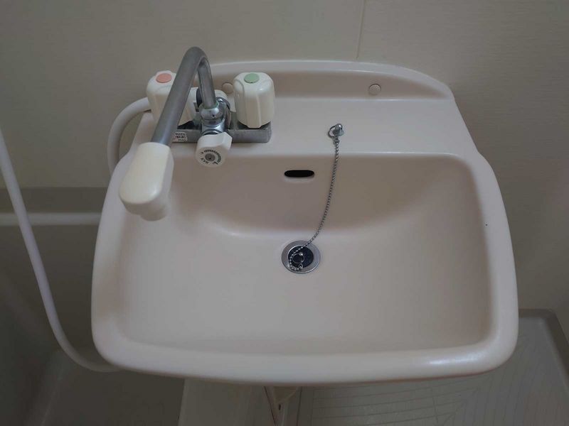 レオネクストＮＡＫＡＪＵＫＵ 洗面台