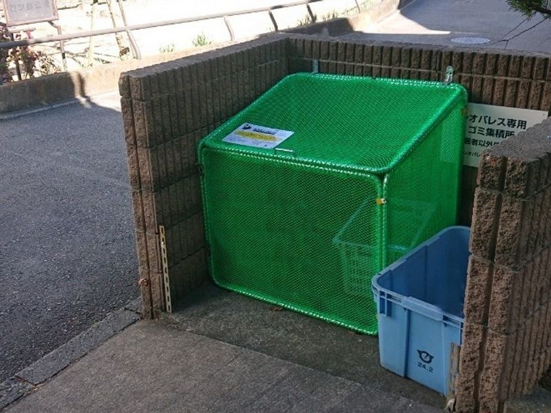 レオパレスルピアス湘南 共用部分