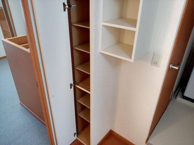 レオパレス西部 収納