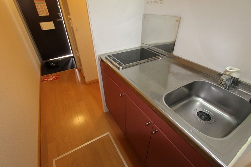 レオネクストマイヒルズ８８４３ キッチン