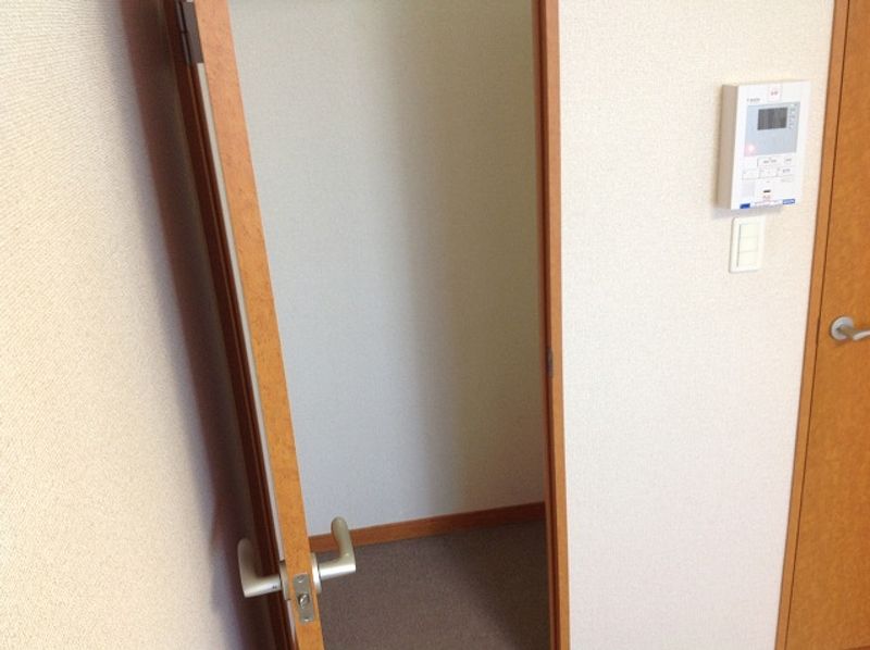 レオパレスマインリーベ 収納