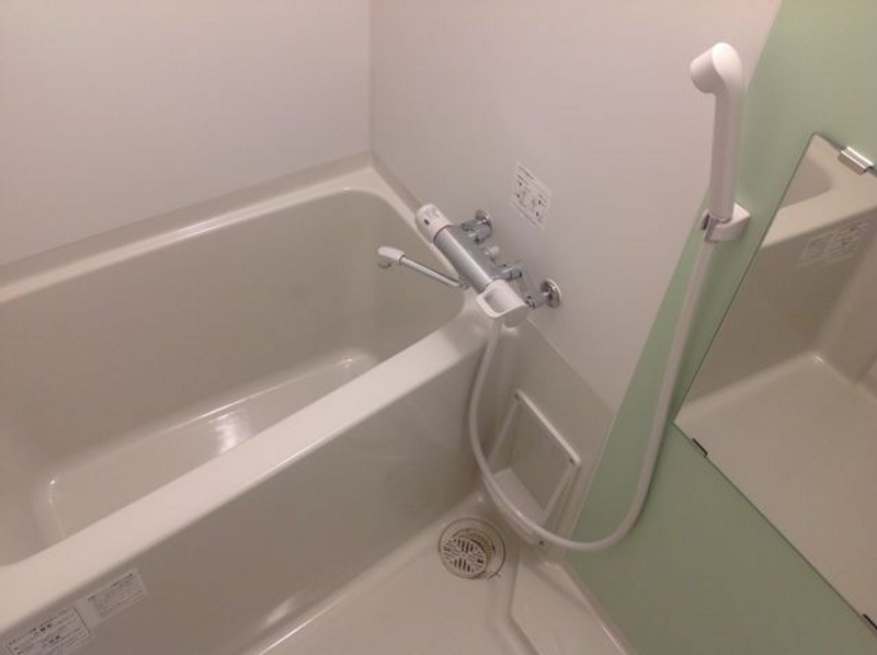 LEONEXT Clematis Phòng tắm