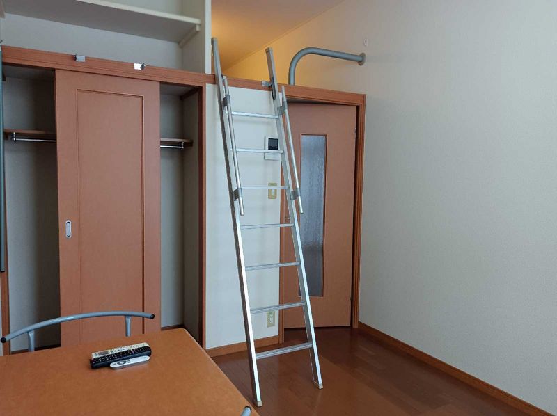 レオパレスのあ 居間