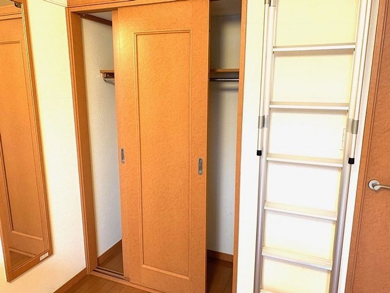 レオパレスフェニックス 収納
