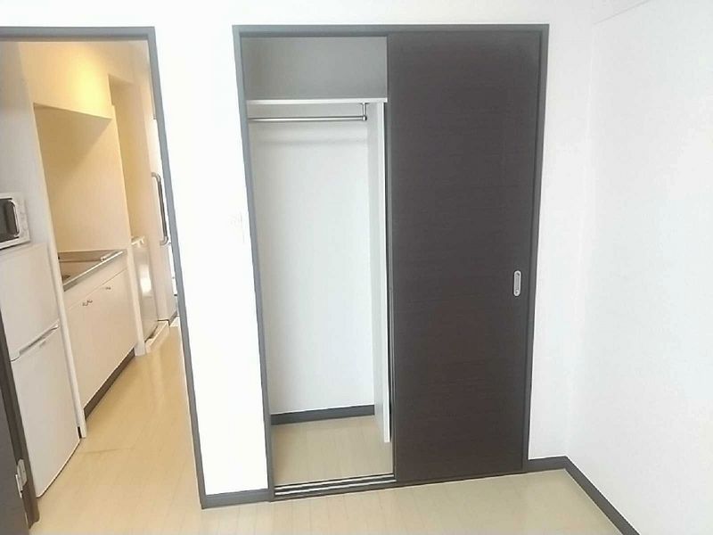 レオネクストＮＡＧＯＭＩ 居間