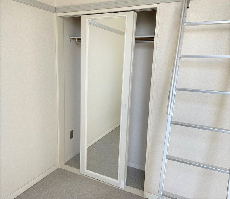 レオパレス中山 収納