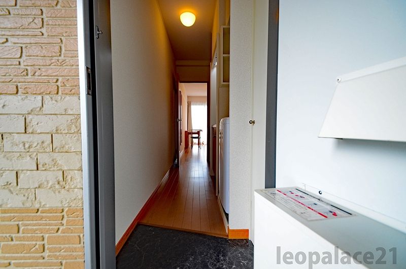 leopalace Carmina Entrance