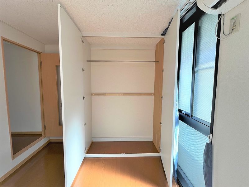 レオパレス鴻 収納
