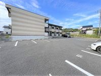レオパレス大石 駐車場