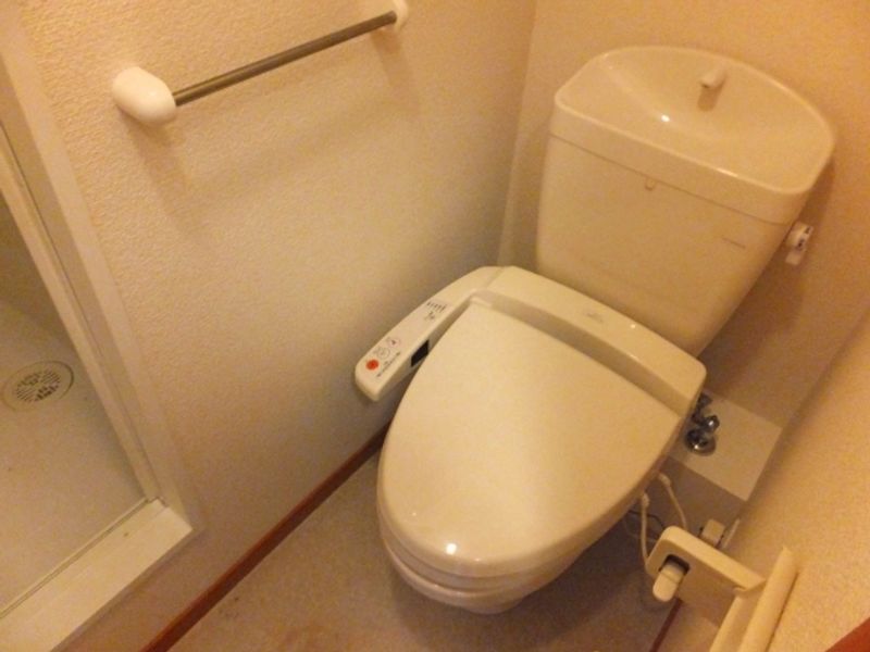 レオパレスまさご トイレ
