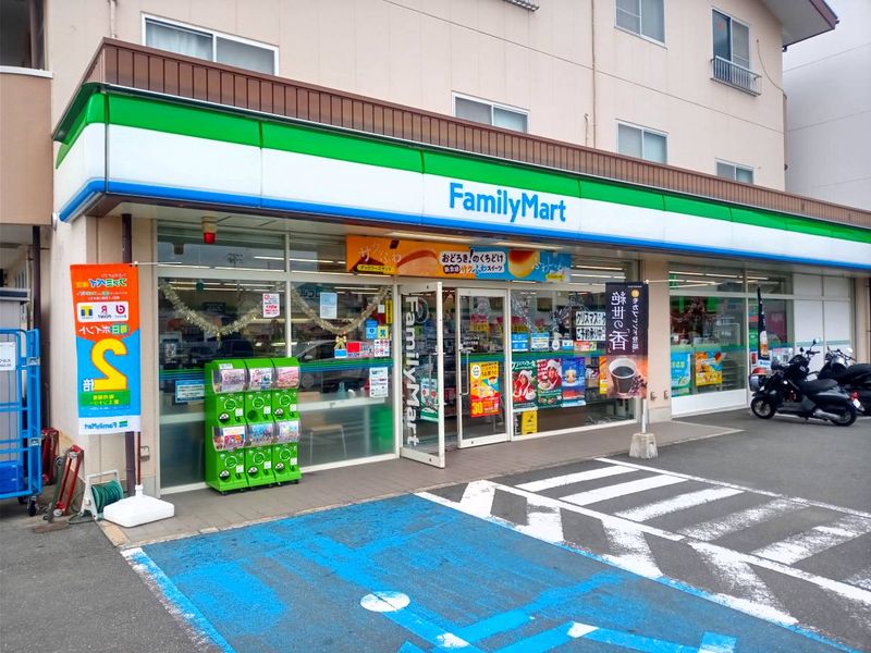 レオパレス万呂 周辺環境